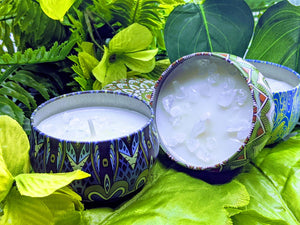 Affirmation Clear Quartz Soy Candle, aromatherapy sit candle, Manifestation and Inspirational gifts by create to be great. Rose, Jasmine, Gardenia , Bergamot, Vanilla, Peppermint, Mediterranean fig, lemon, strawberry, lavender